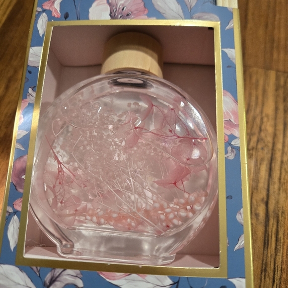 Japanese Cherry Blossom Diffuser - Pink - Picture 2 of 4